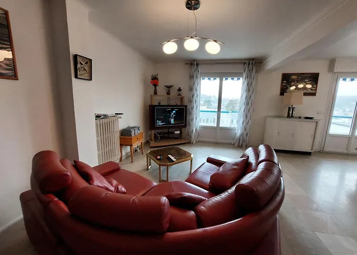 Le Savoy - Spacieux Logement, Belle Vue Au Coeur De La ! Mae-7531